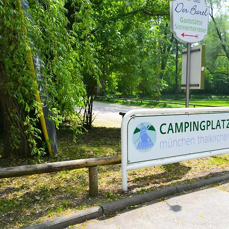 Campo de lujo Oktoberfest Glamping 2*